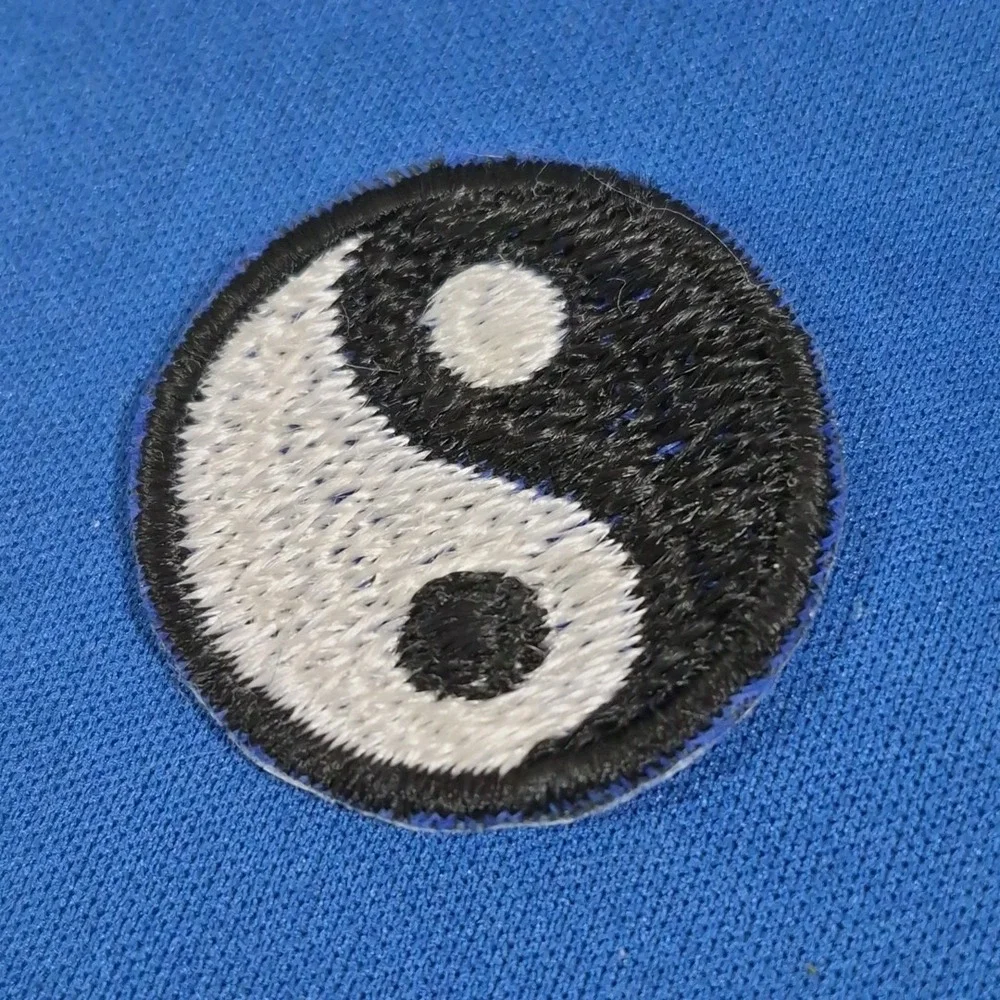 Embroidered Patches Peace Sign Yin Yang Rasta Pot Leaf Hippie Crafts